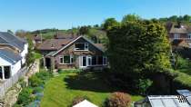 4 bedroom Detached to rent in Marlborough