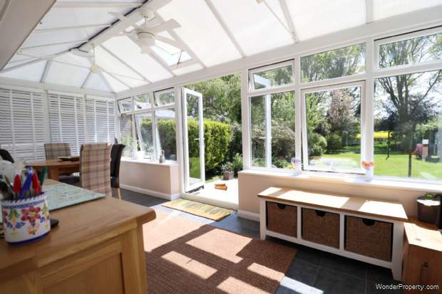 Additional Property Image 3 bedroom Detached Bungalow for sale in Marlborough 2