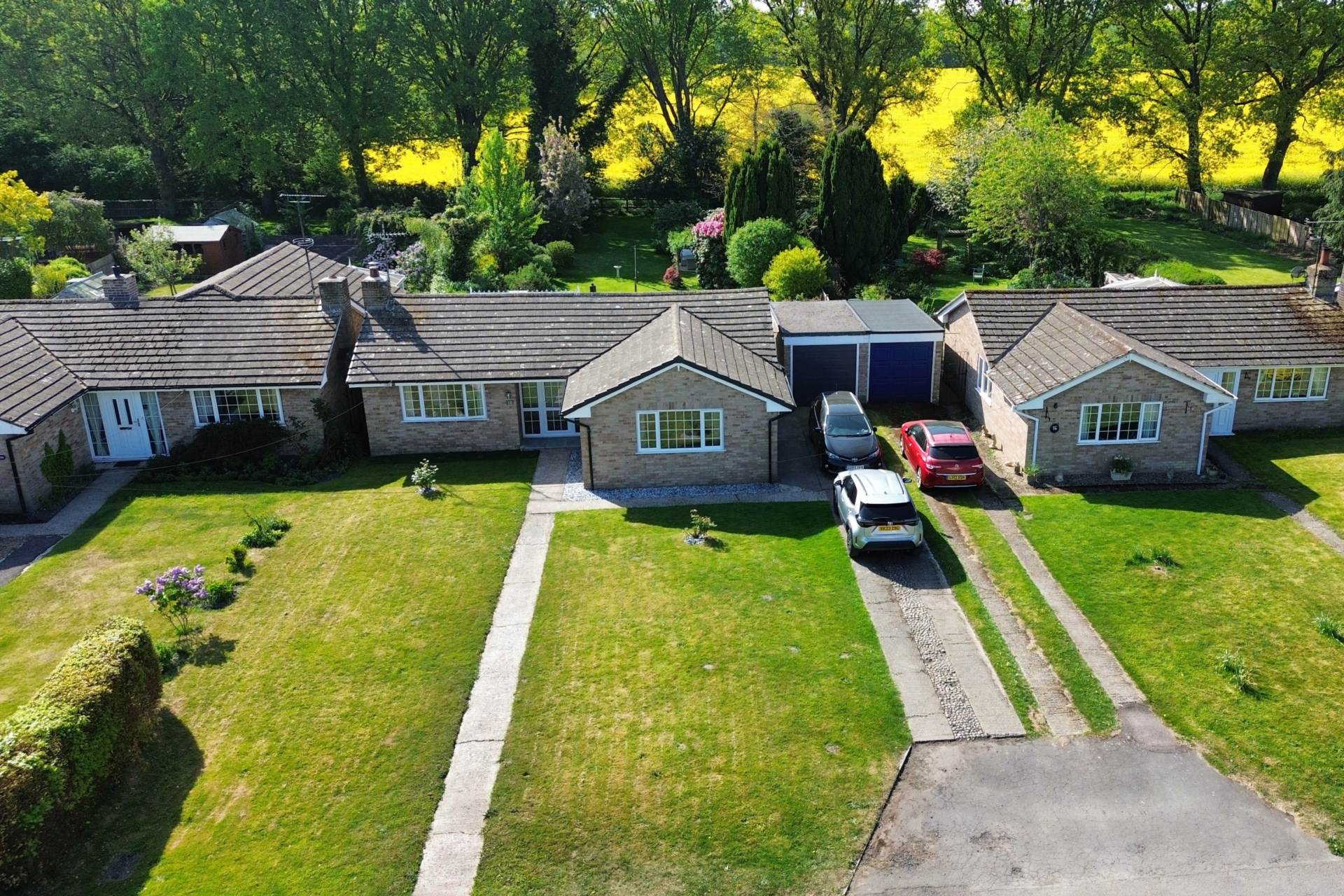 Additional Property Image 3 bedroom Detached Bungalow for sale in Marlborough 14