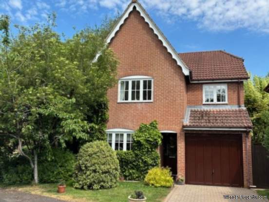 4 bedroom Detached for sale in Marlborough