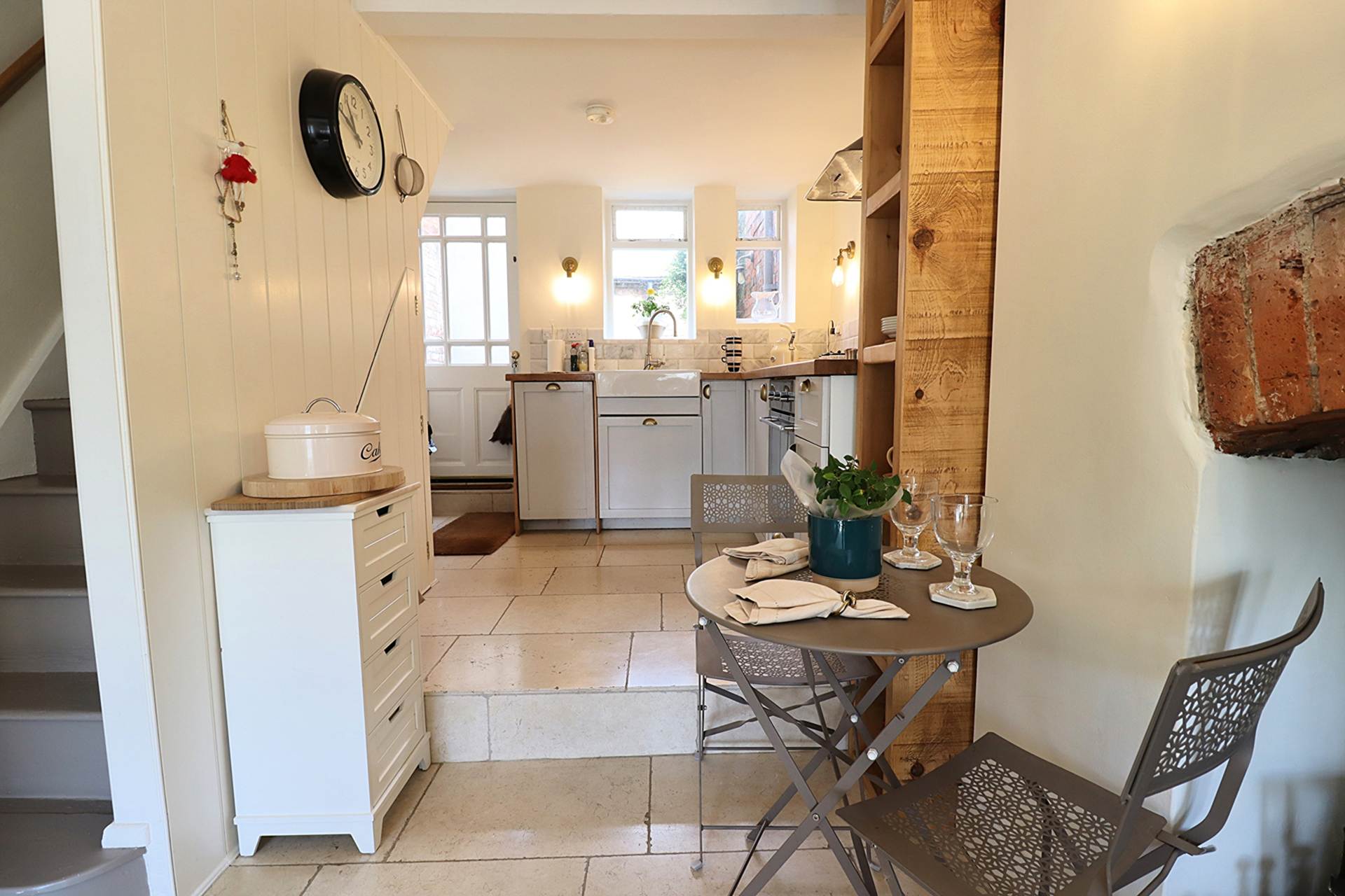 Additional Property Image 2 bedroom Terraced for sale in Marlborough 4