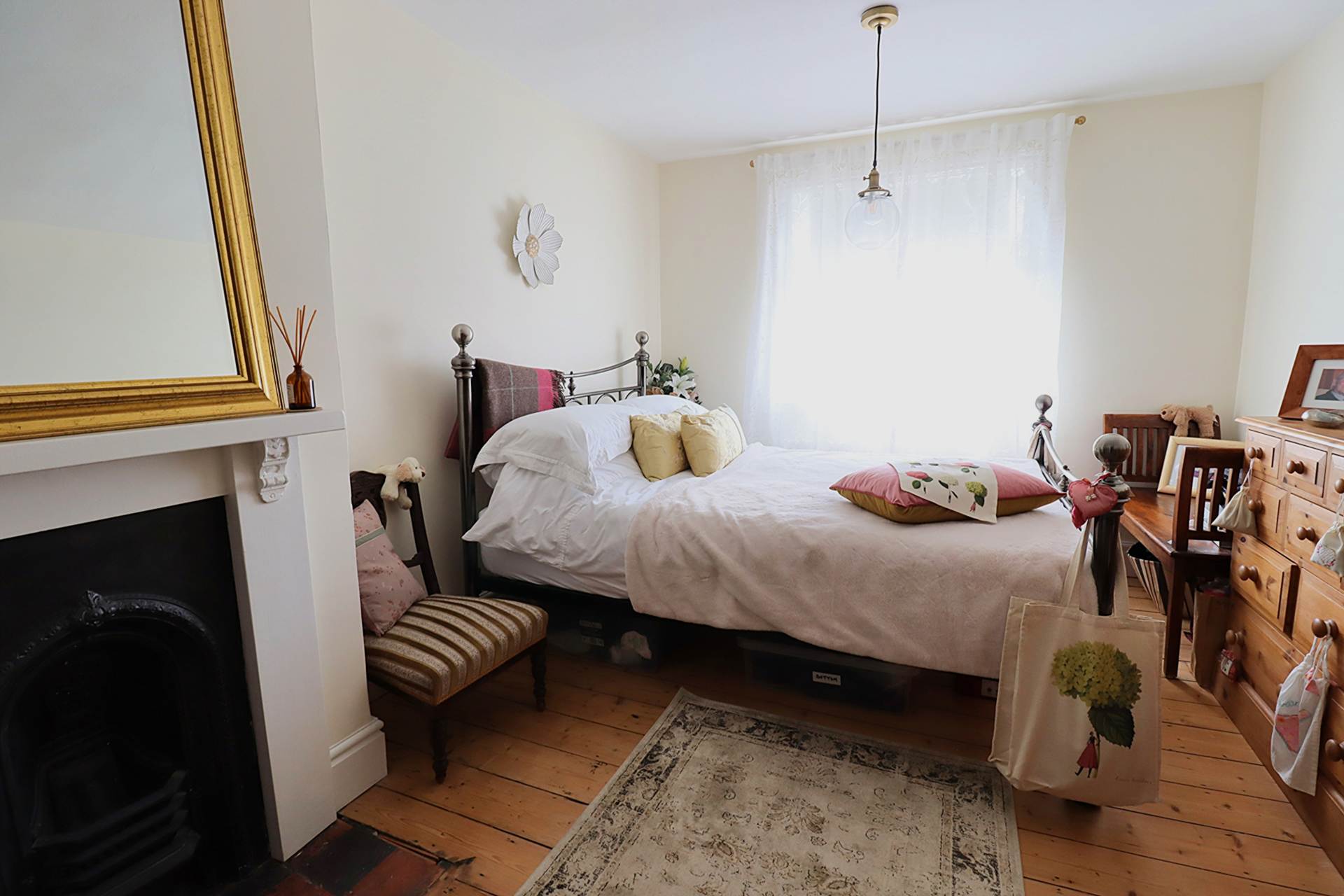 Additional Property Image 2 bedroom Terraced for sale in Marlborough 5