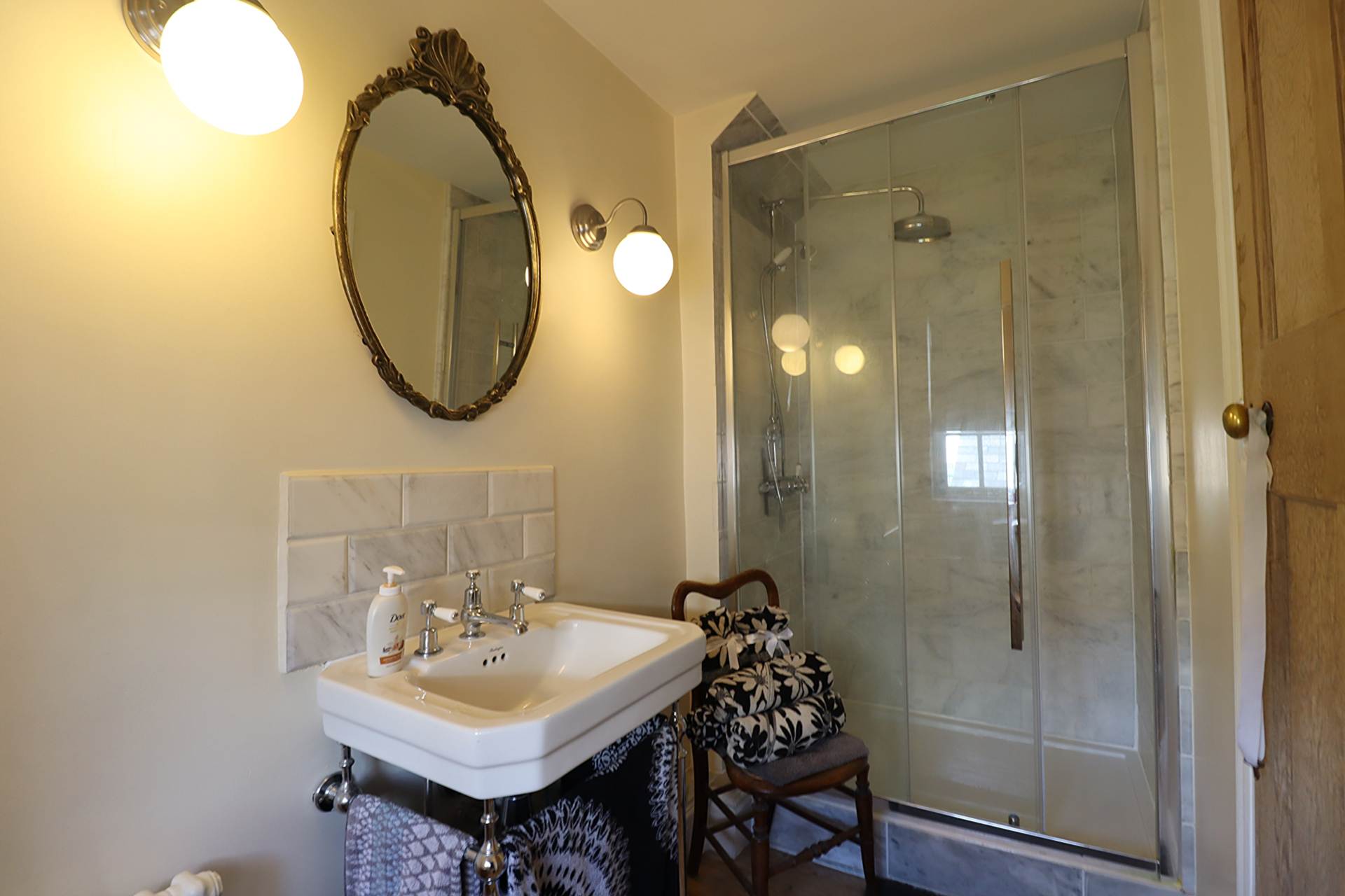 Additional Property Image 2 bedroom Terraced for sale in Marlborough 8