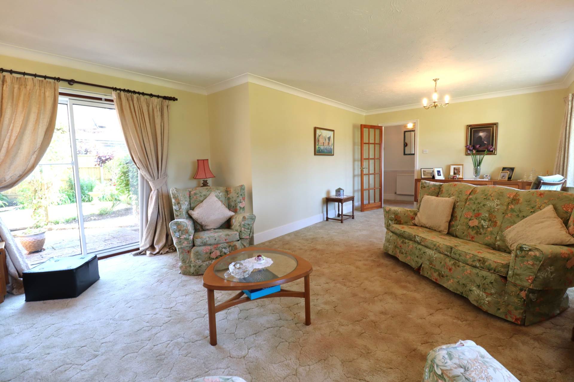 Additional Property Image 2 bedroom Detached Bungalow for sale in Marlborough 3