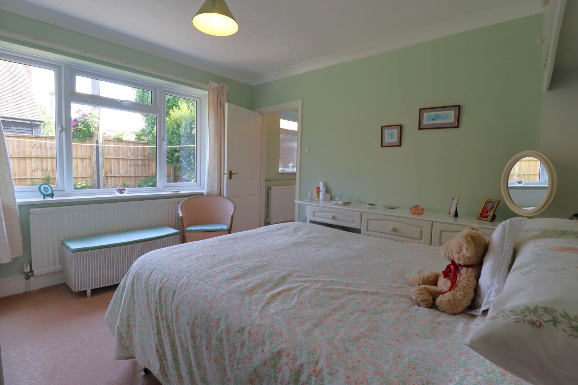 Additional Property Image 2 bedroom Detached Bungalow for sale in Marlborough 7