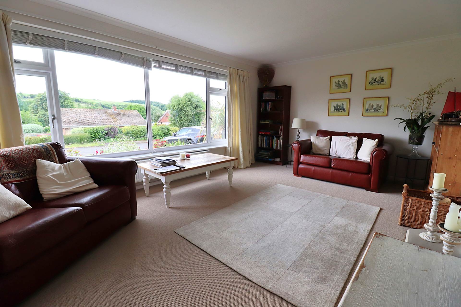 Additional Property Image 3 bedroom Detached Bungalow for sale in Hungerford 6