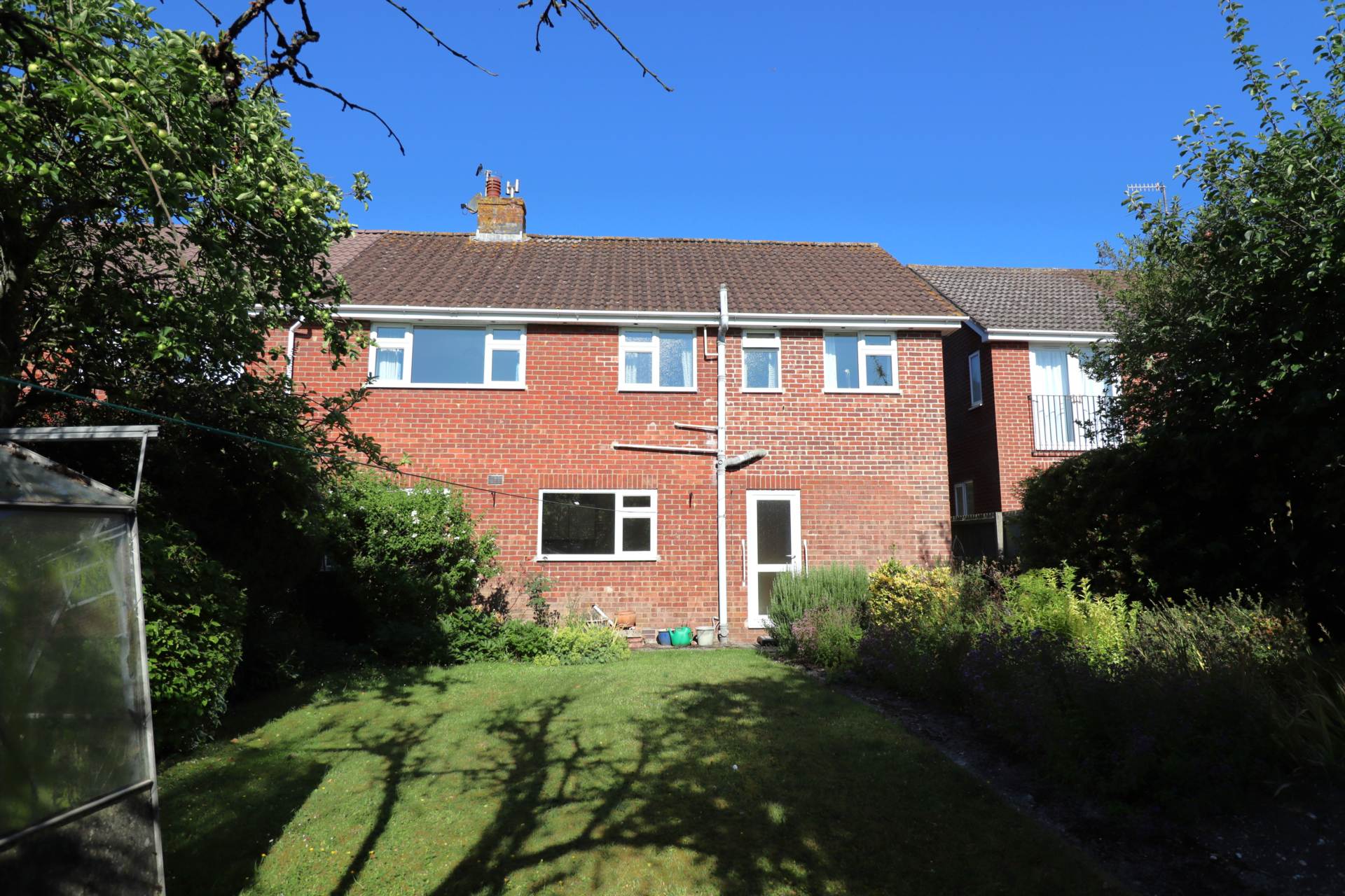 Additional Property Image 5 bedroom Semi Detached for sale in Marlborough 12