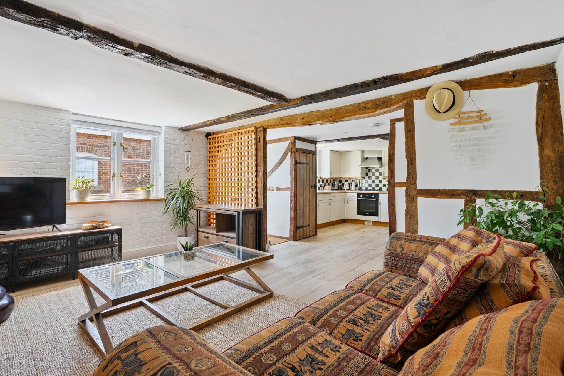 Additional Property Image 2 bedroom Terraced for sale in Marlborough 4