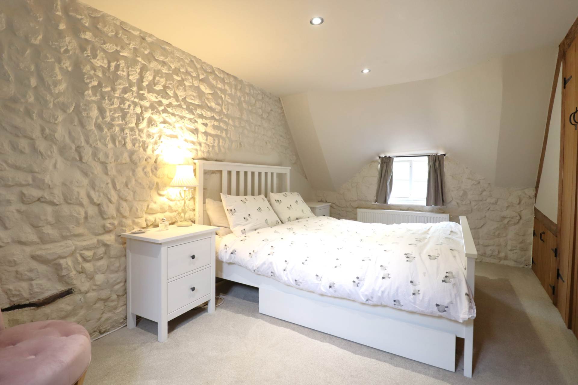 Additional Property Image 2 bedroom Terraced for sale in Marlborough 9