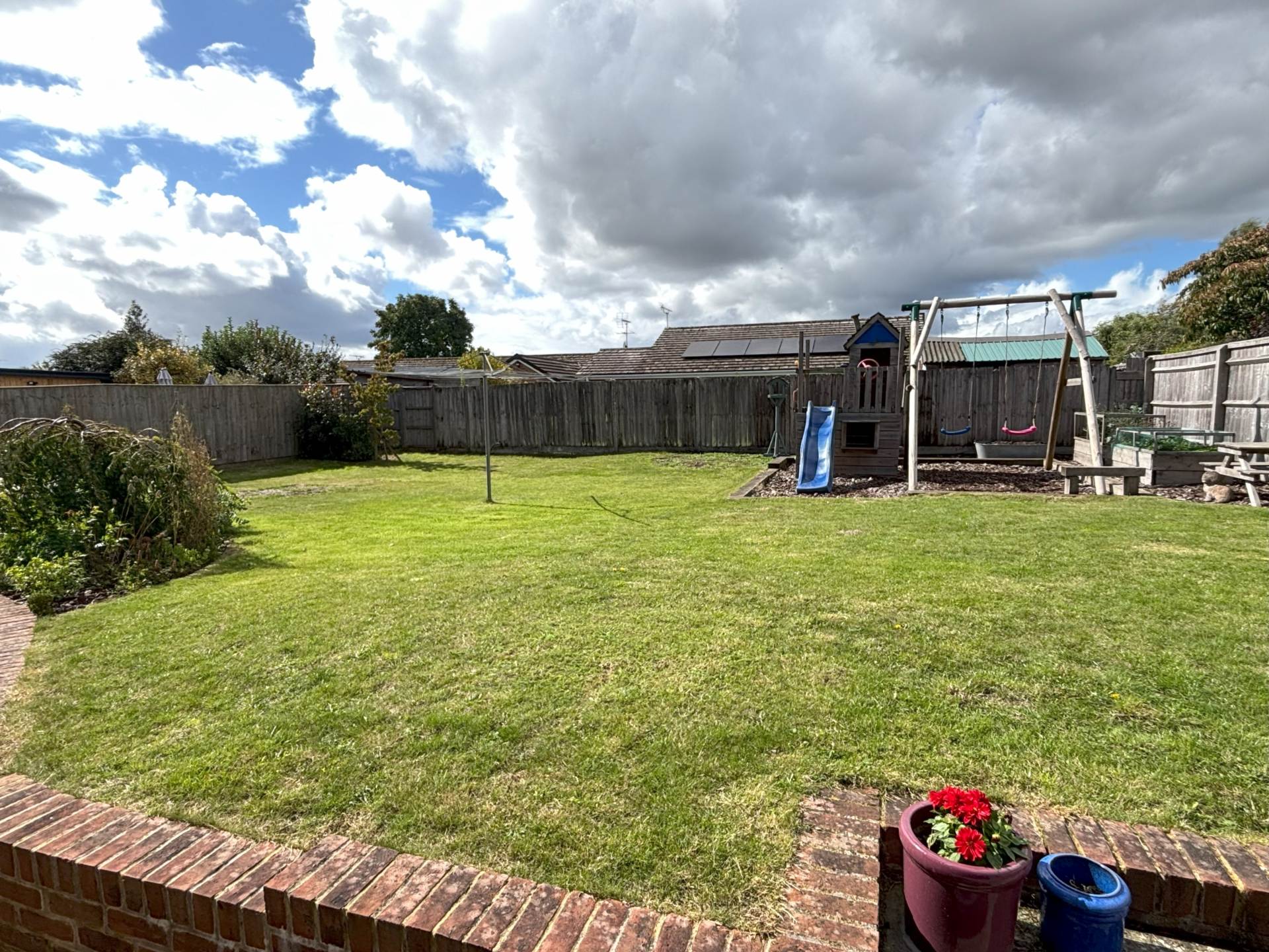 Additional Property Image 4 bedroom Detached for sale in Marlborough 2