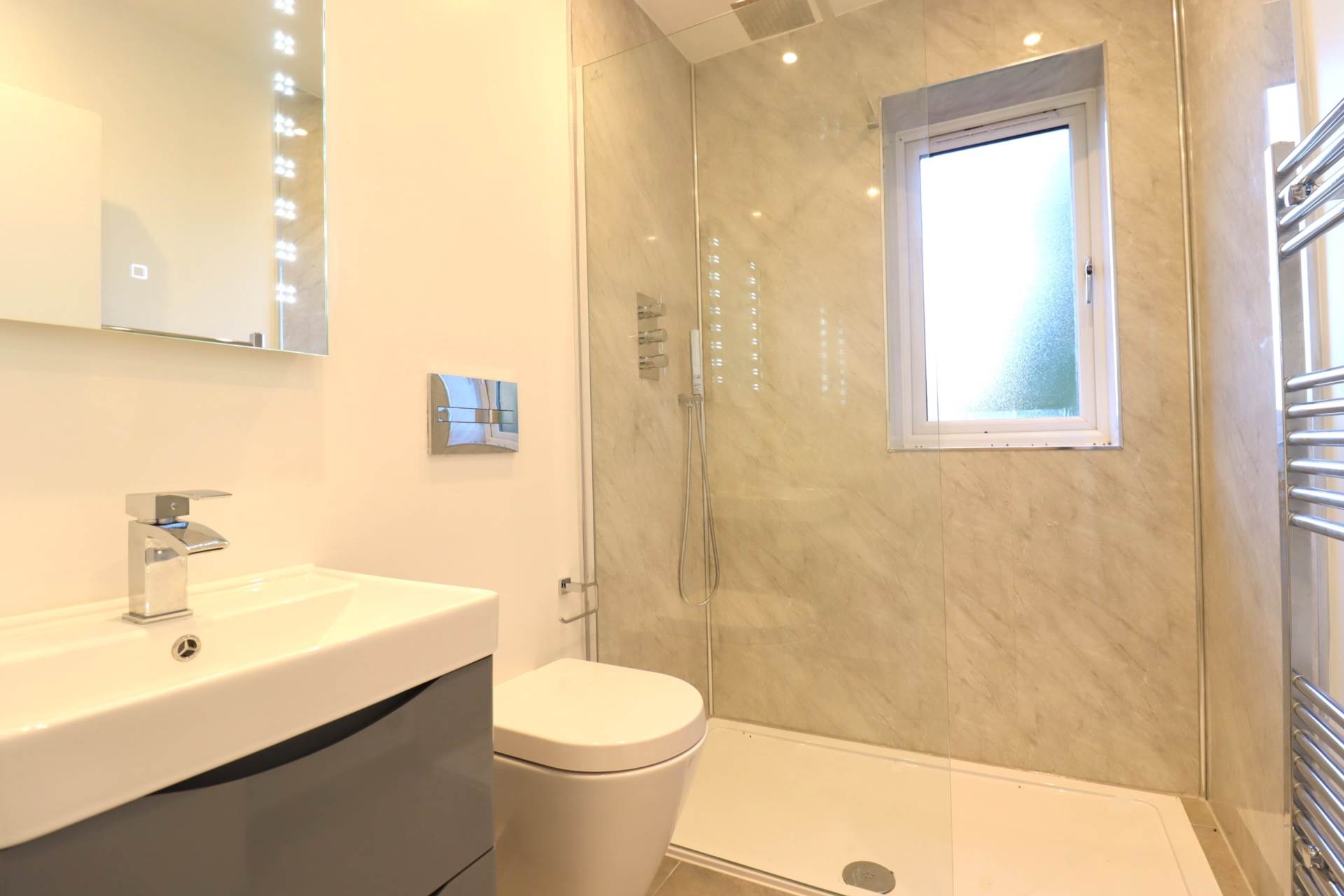 Additional Property Image 4 bedroom Detached for sale in Marlborough 13