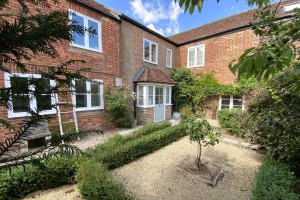 3 bedroom Semi Detached for sale in Marlborough