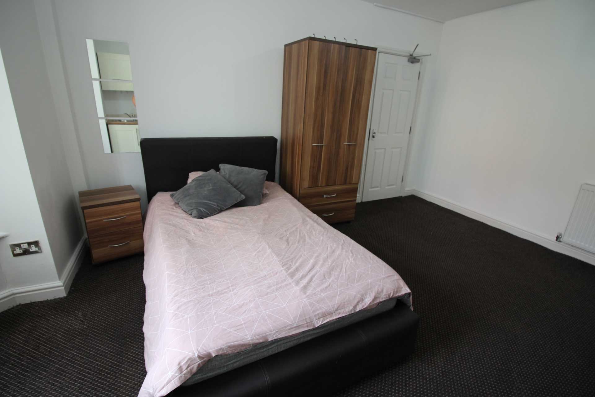 Additional Property Image 0 bedroom Studio to rent in Salford 6