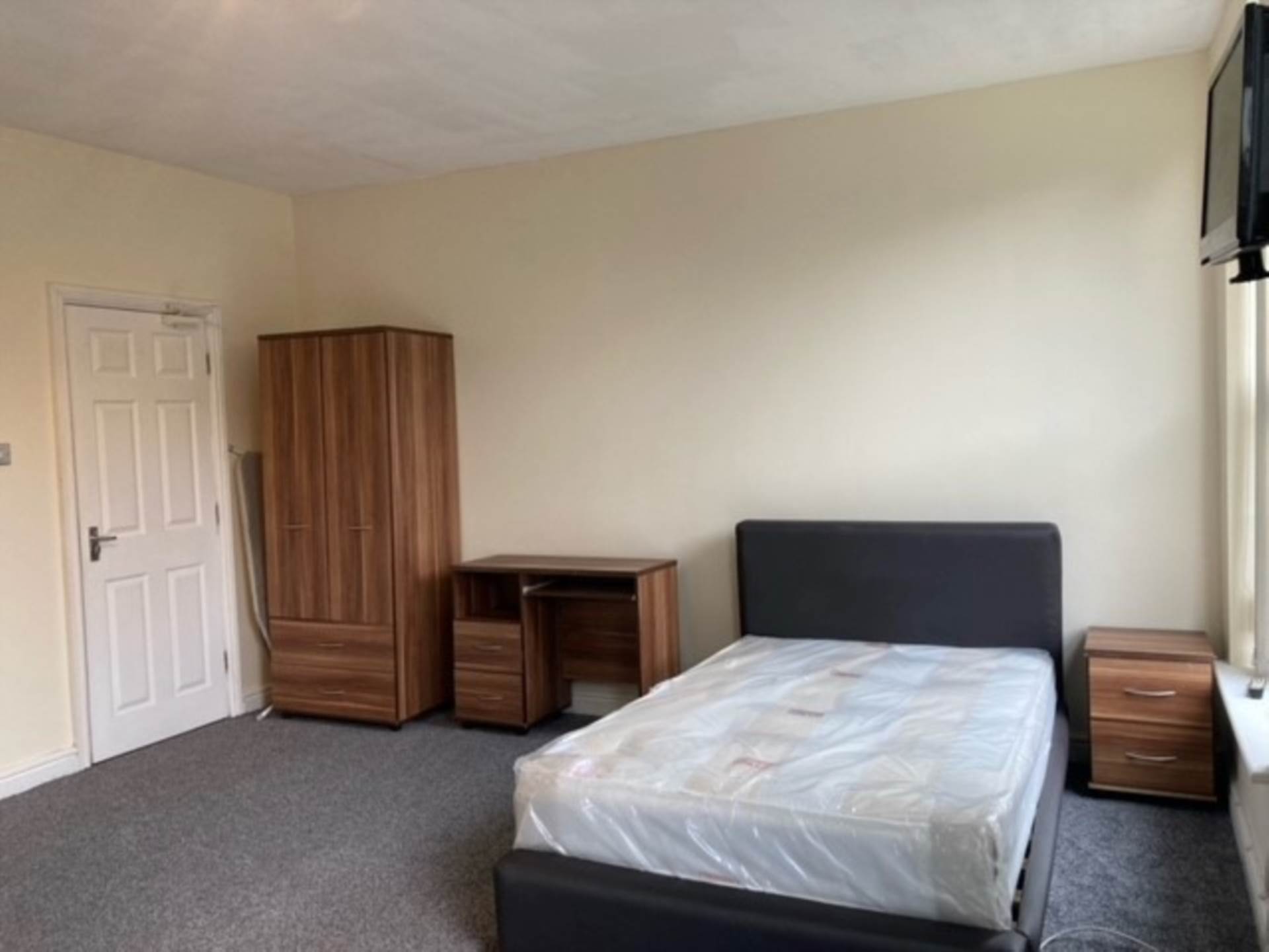 Additional Property Image 0 bedroom Studio to rent in Salford 5