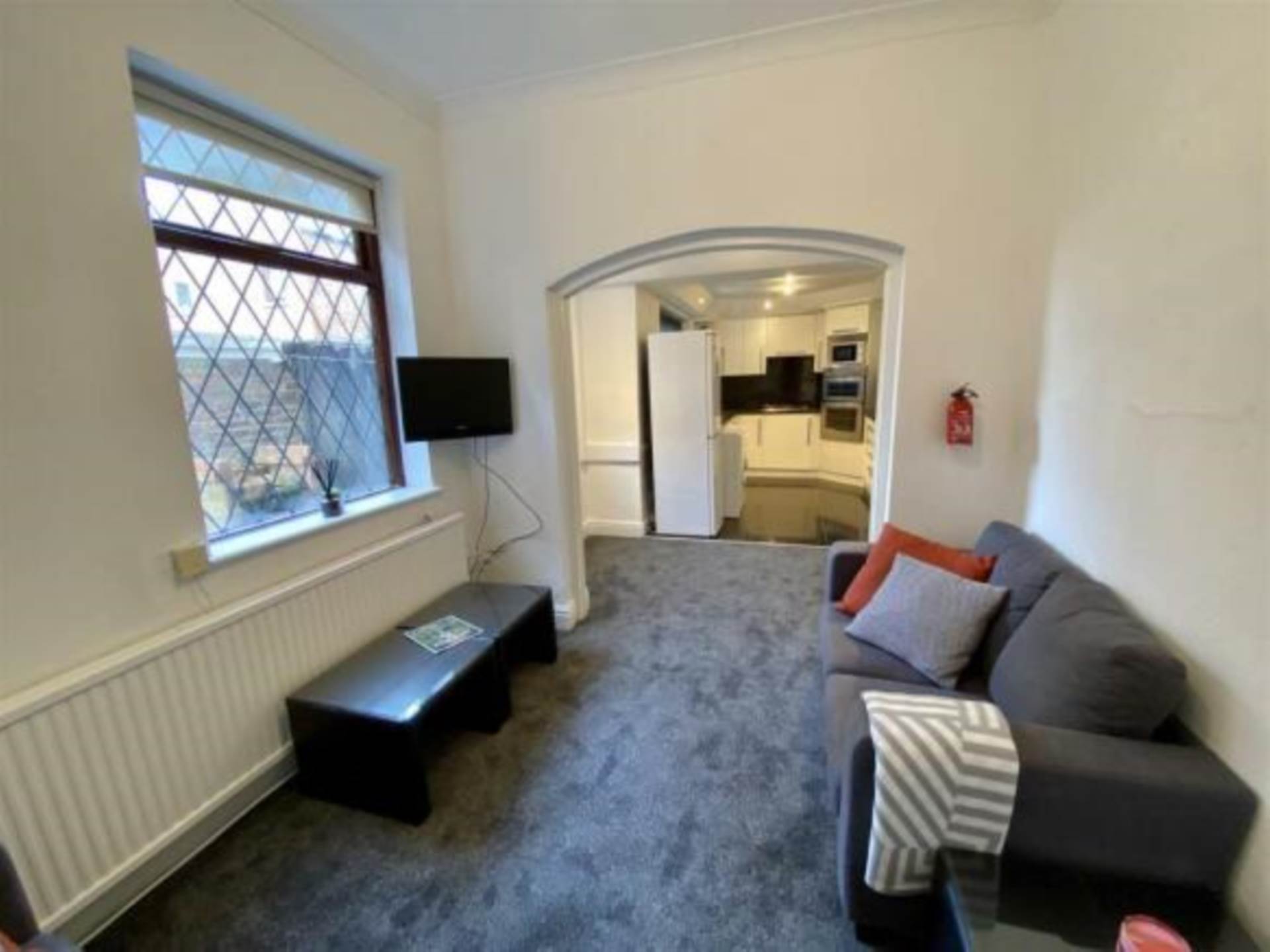 Additional Property Image 5 bedroom Semi Detached to rent in Salford 2