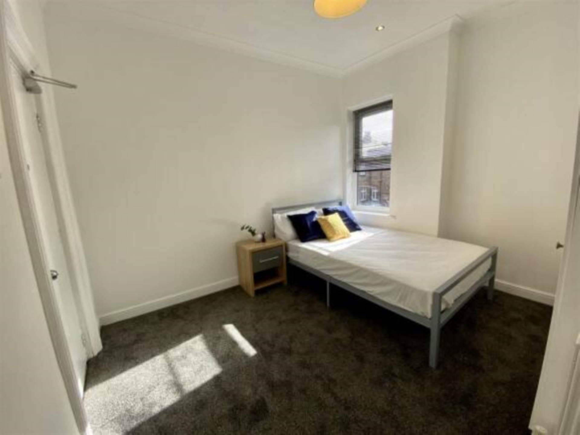 Additional Property Image 5 bedroom Semi Detached to rent in Salford 5