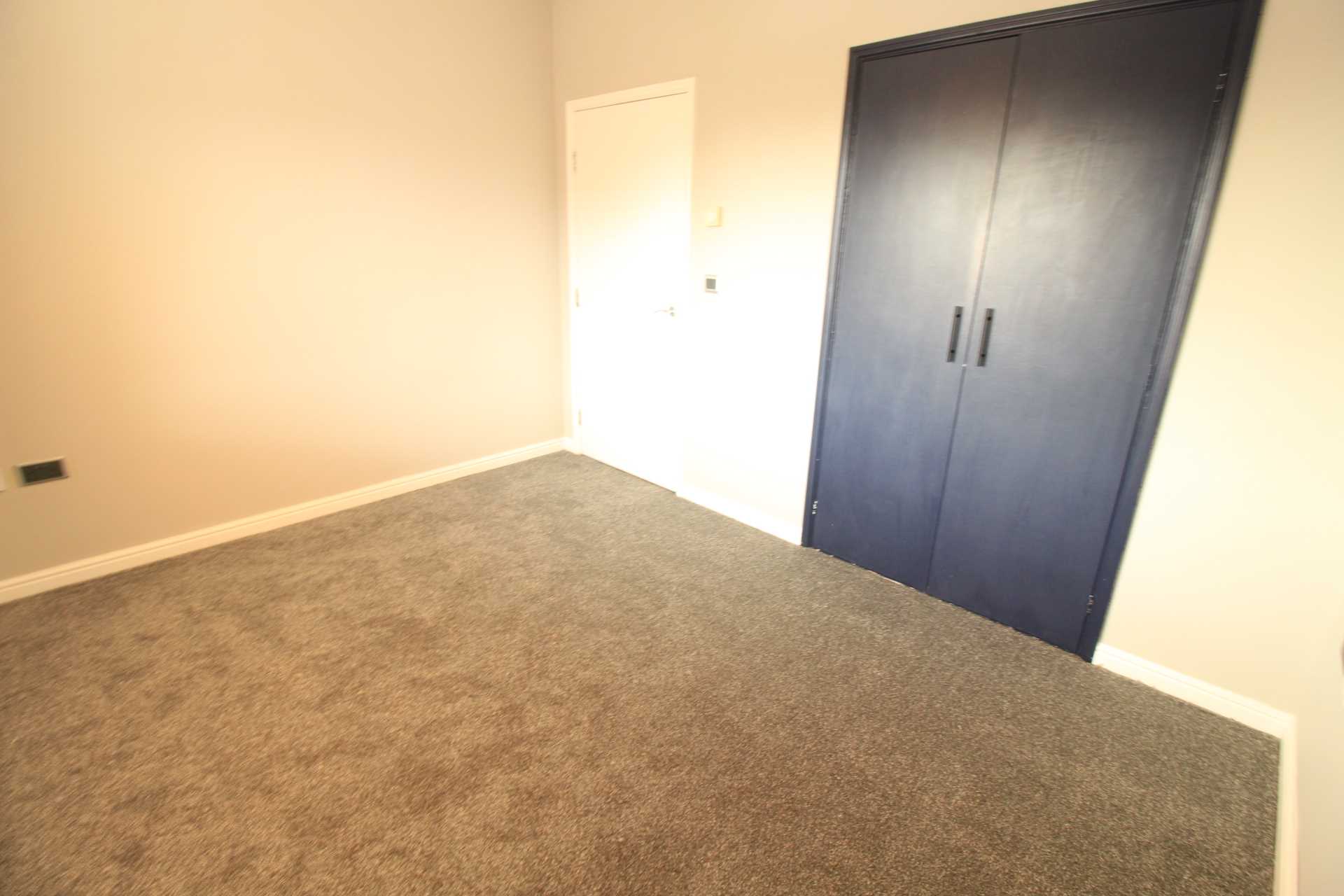 Additional Property Image 2 bedroom Flat to rent in Altrincham 7