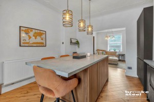 2 bedroom Cottage for sale in Bacup