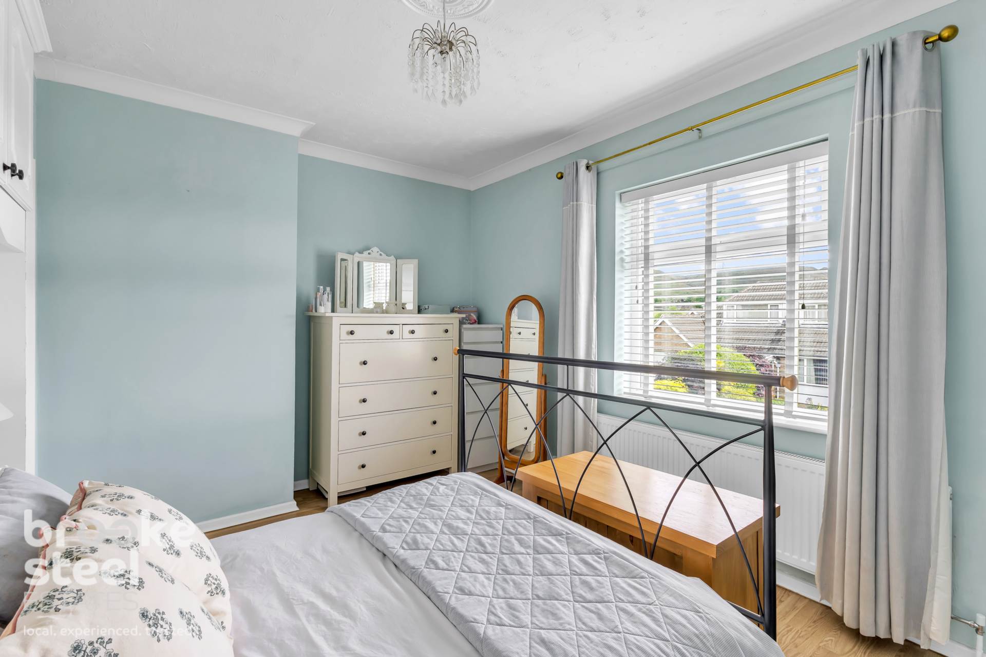 Additional Property Image 3 bedroom Semi Detached for sale in Bury 11