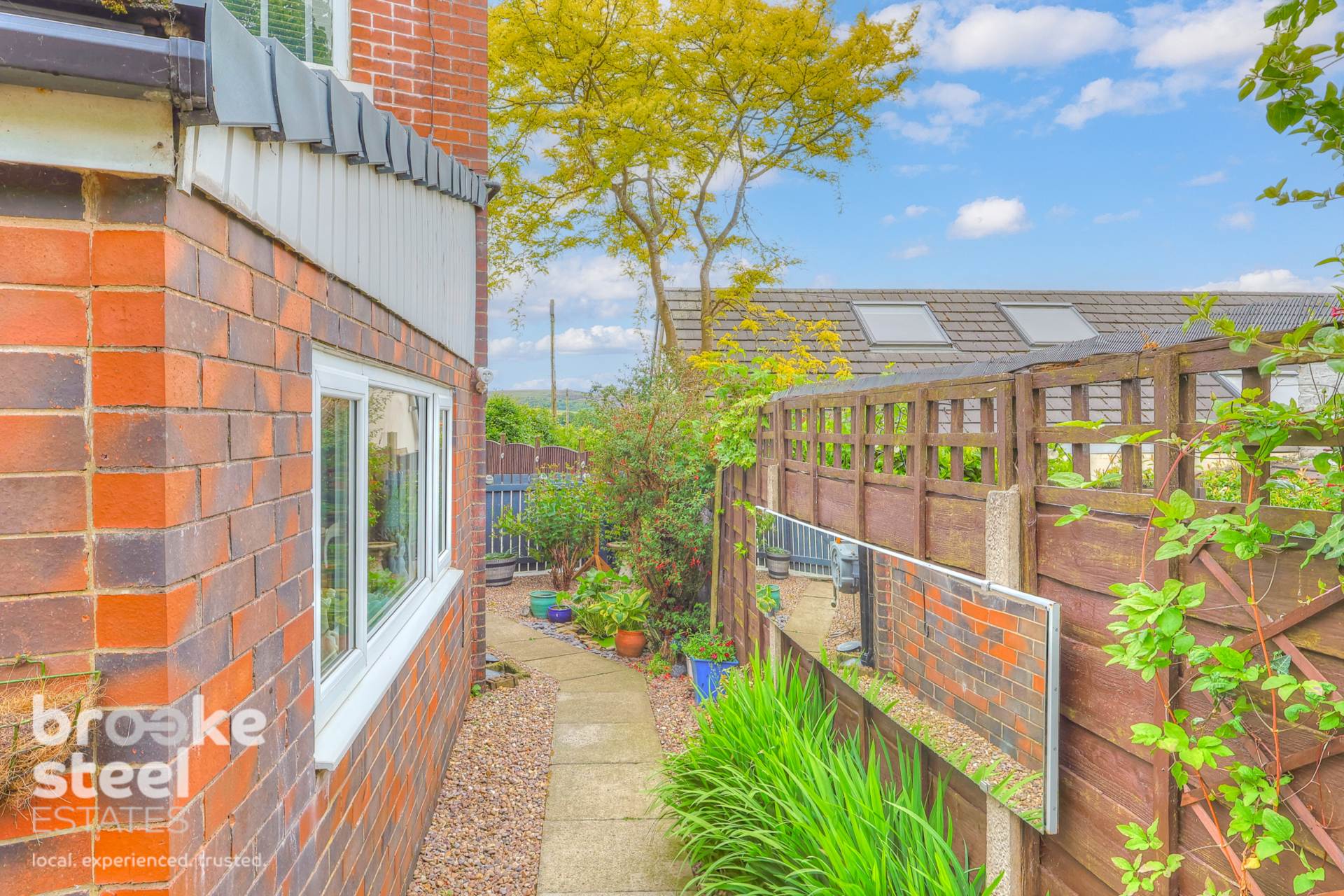 Additional Property Image 3 bedroom Semi Detached for sale in Bury 19