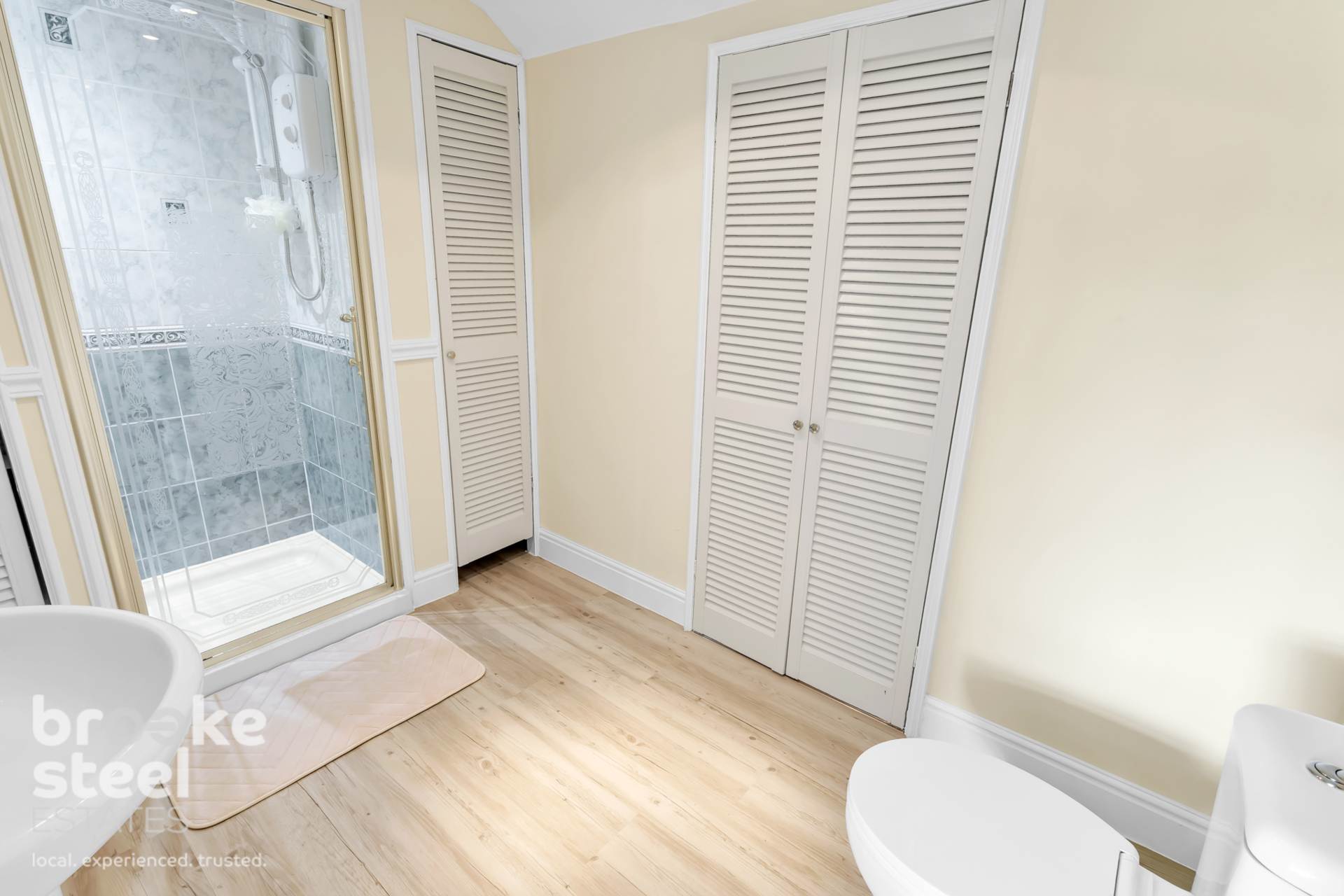 Additional Property Image 4 bedroom Semi Detached for sale in Rossendale 18