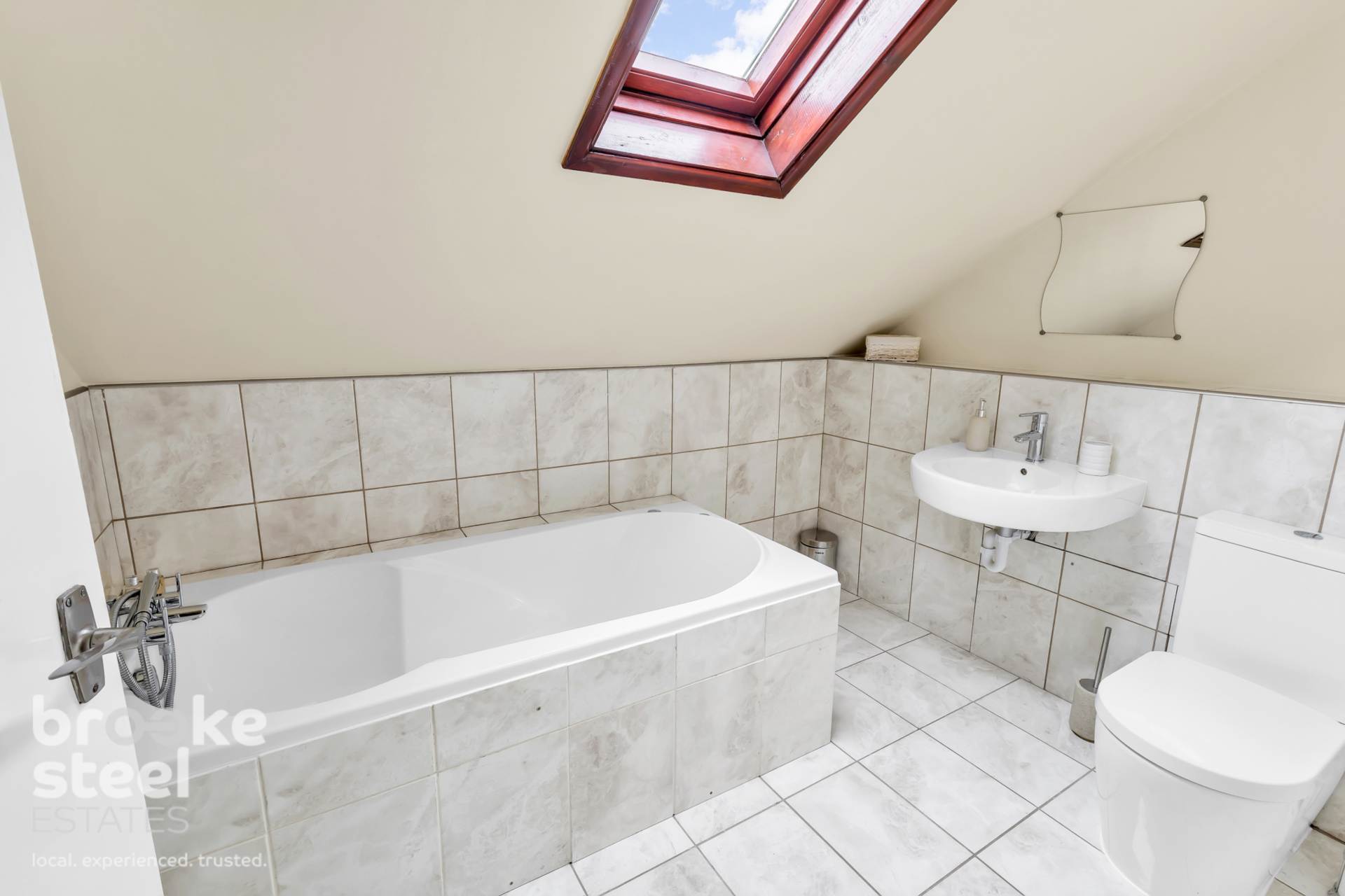 Additional Property Image 4 bedroom Semi Detached for sale in Rossendale 20
