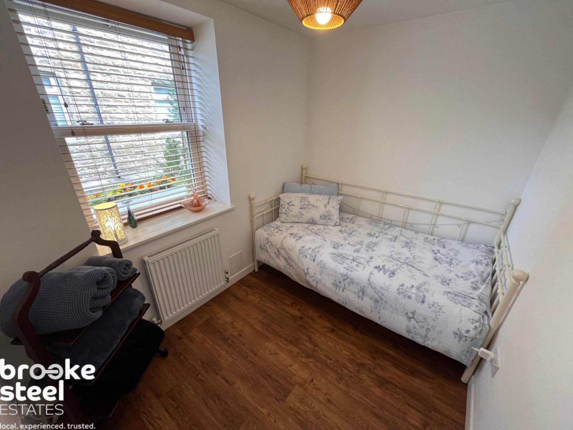 Additional Property Image 2 bedroom Cottage to rent in Bury 9
