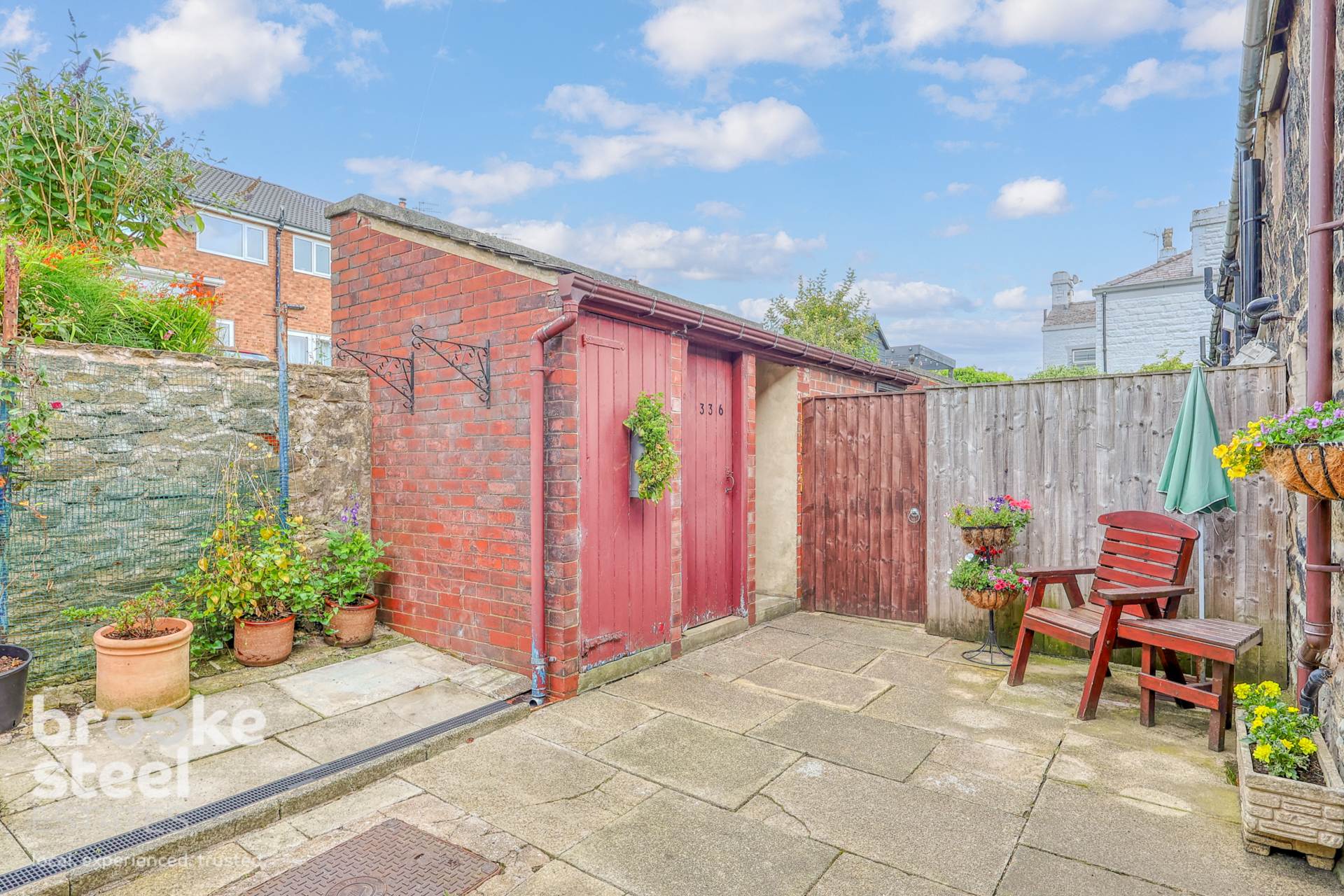 Additional Property Image 2 bedroom Cottage for sale in Bury 4