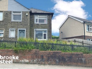 3 bedroom Semi Detached for sale in Bacup