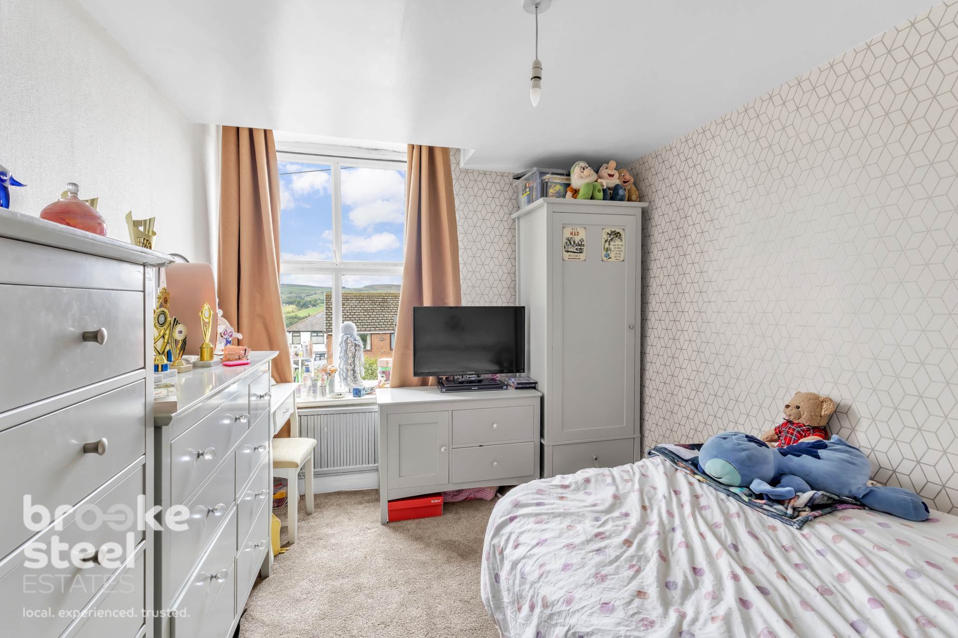 Additional Property Image 4 bedroom Terraced for sale in Bury 9