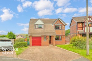 4 bedroom Detached for sale in Rossendale