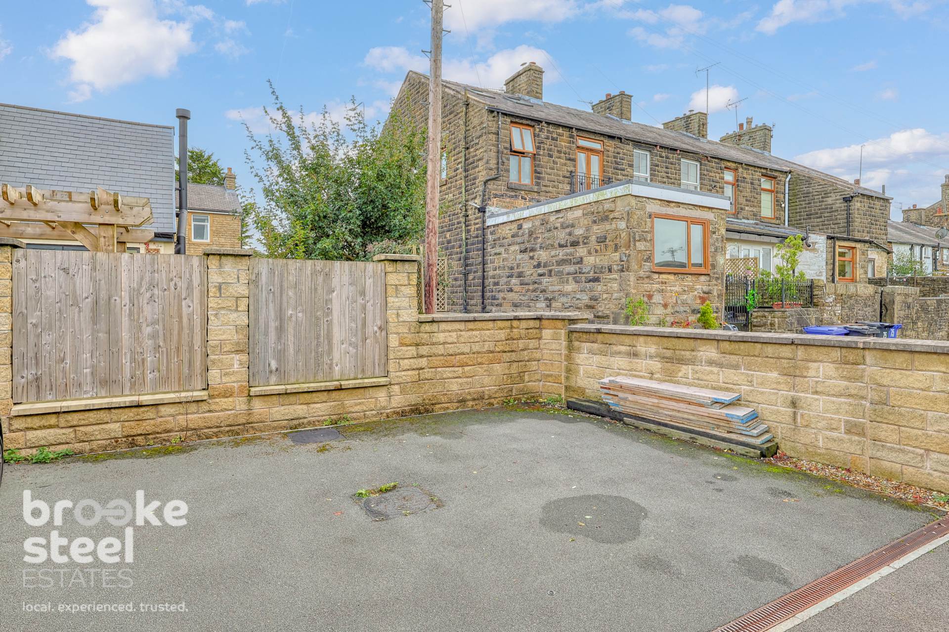 Additional Property Image 4 bedroom Semi Detached for sale in Bury 18