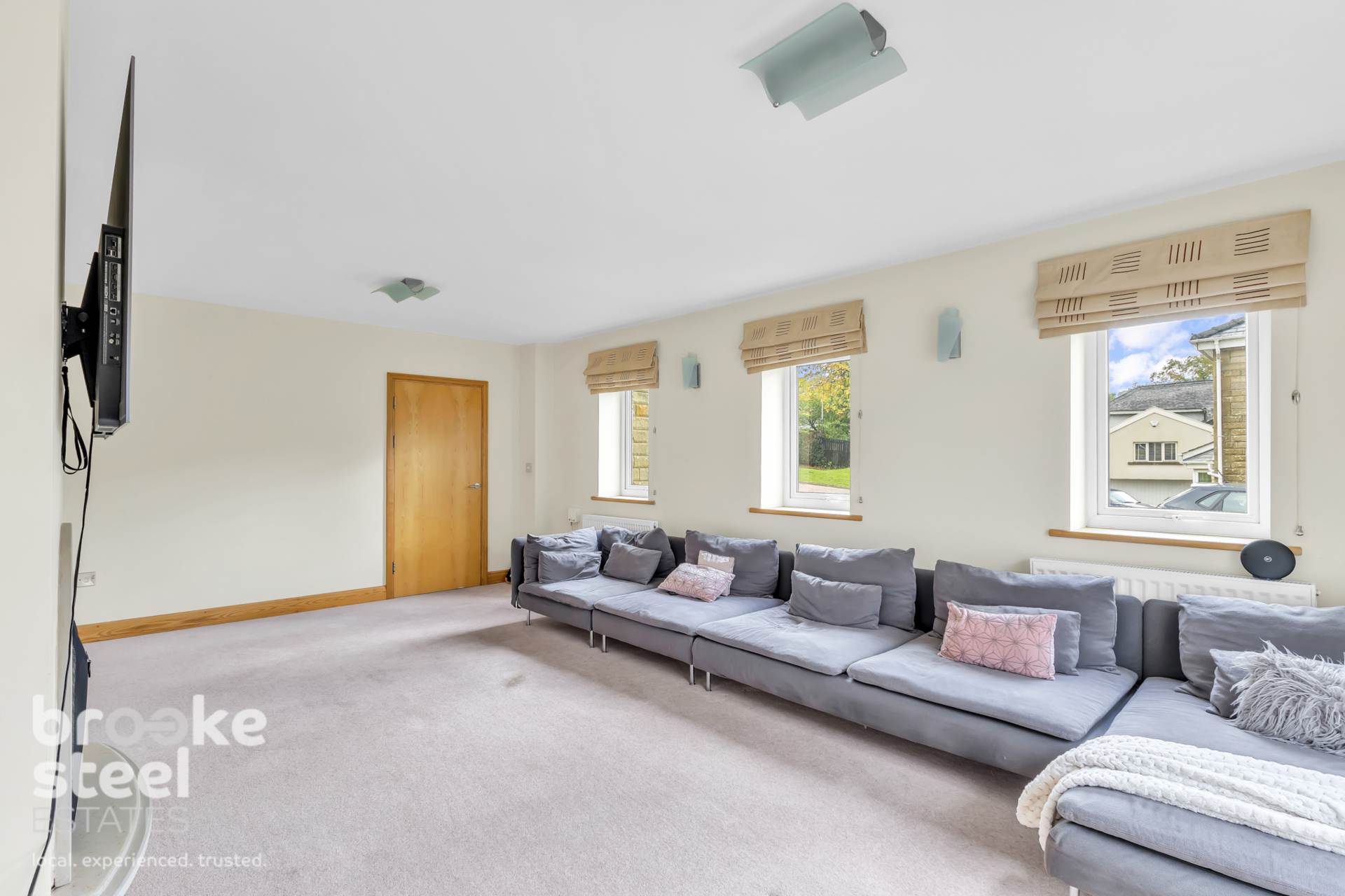 Additional Property Image 5 bedroom Detached for sale in Rossendale 4