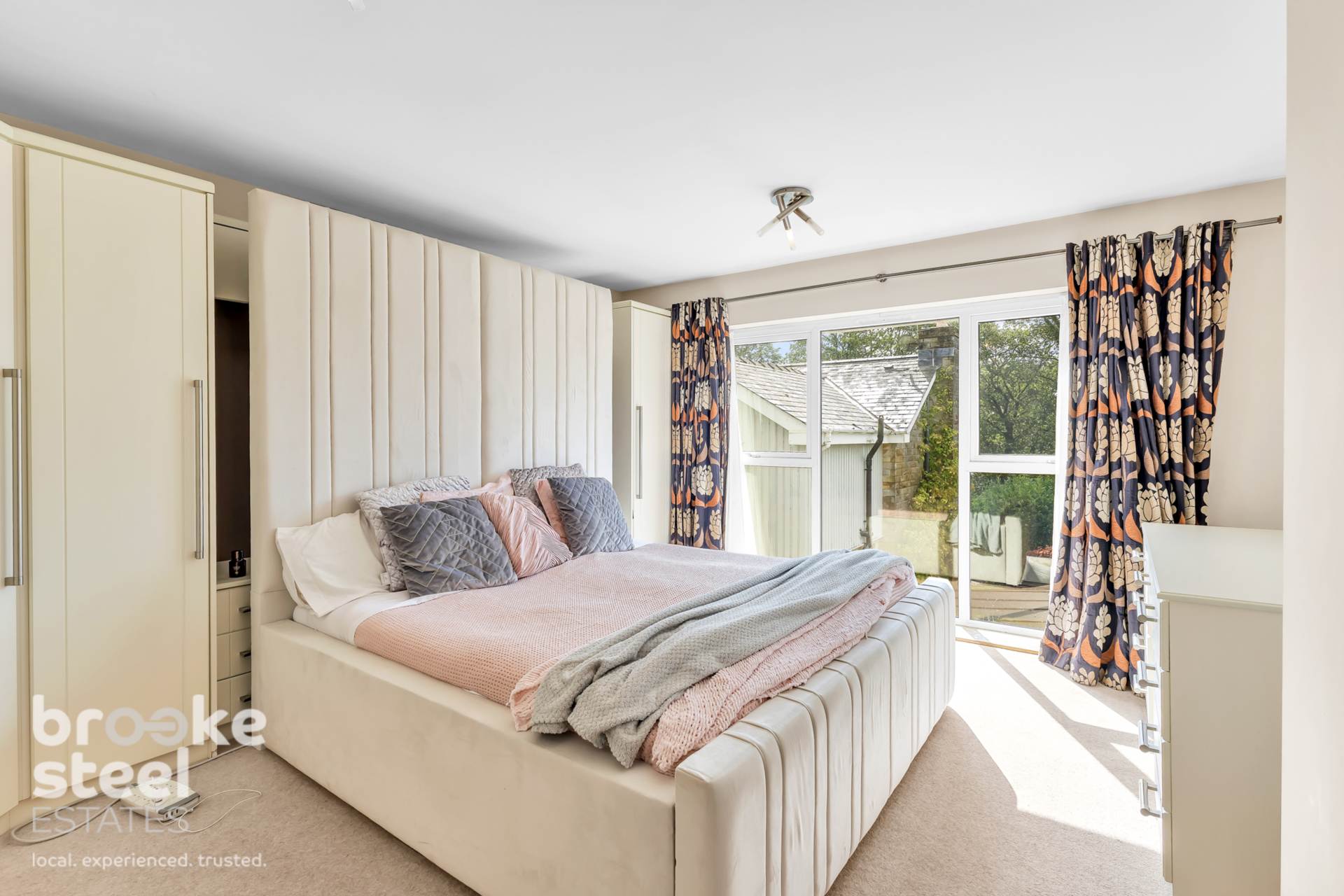 Additional Property Image 5 bedroom Detached for sale in Rossendale 11