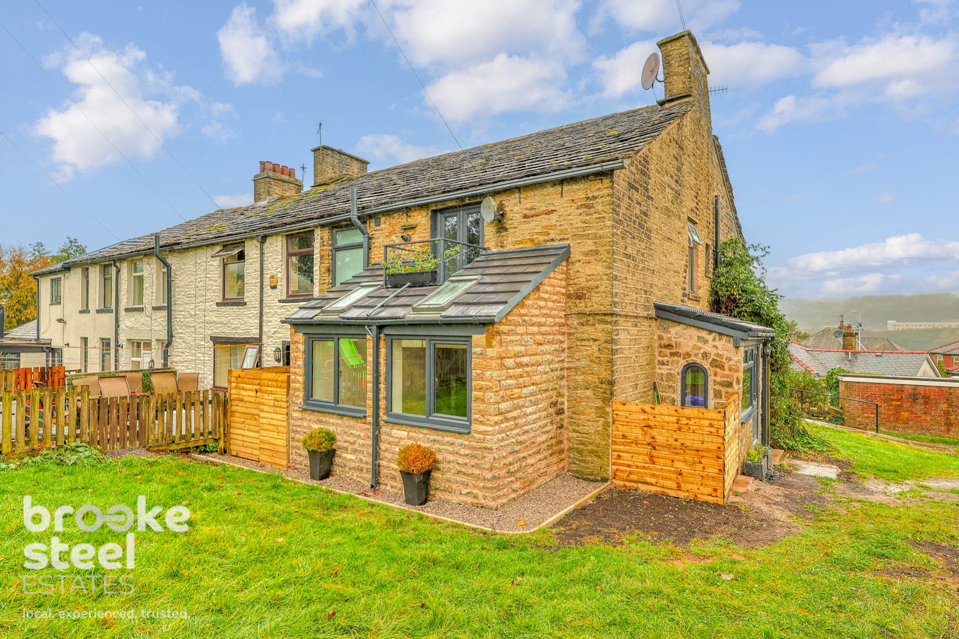 Additional Property Image 2 bedroom End of Terrace for sale in Rossendale 2