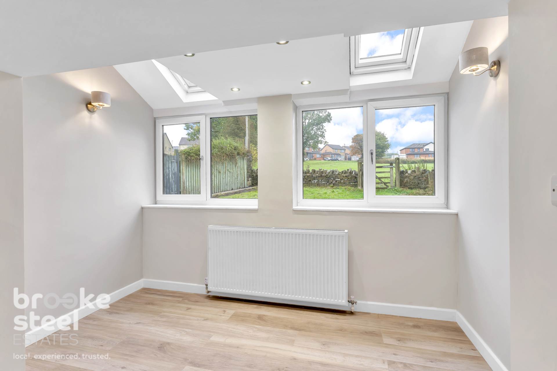 Additional Property Image 2 bedroom End of Terrace for sale in Rossendale 3