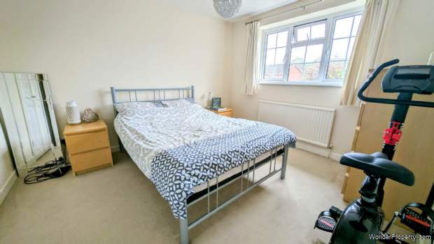 Additional Property Image 3 bedroom Detached for sale in Bordon 5