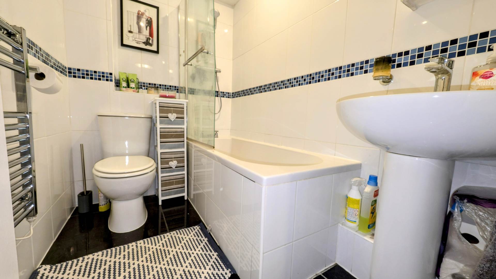 Additional Property Image 1 bedroom Maisonette for sale in Bordon 7
