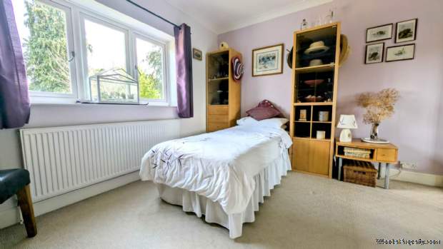 Additional Property Image 4 bedroom Detached for sale in Bordon 19