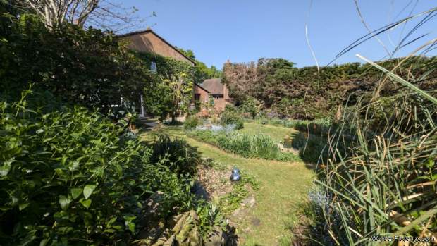 Additional Property Image 4 bedroom Detached for sale in Bordon 11