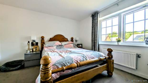 Additional Property Image 2 bedroom Semi Detached for sale in Bordon 9