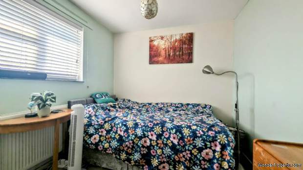 Additional Property Image 3 bedroom Terraced for sale in Bordon 6