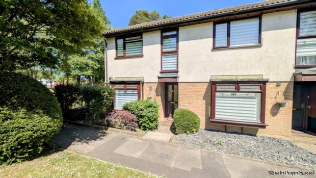 3 bedroom End of Terrace for sale in Bordon