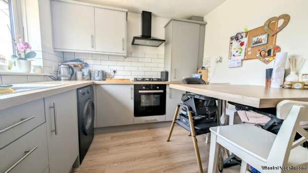 Additional Property Image 2 bedroom Maisonette for sale in Bordon 3
