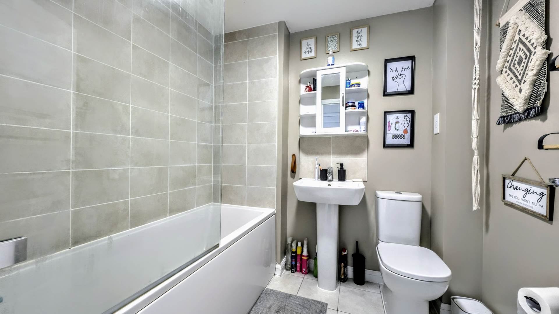 Additional Property Image 2 bedroom Terraced for sale in Bordon 10