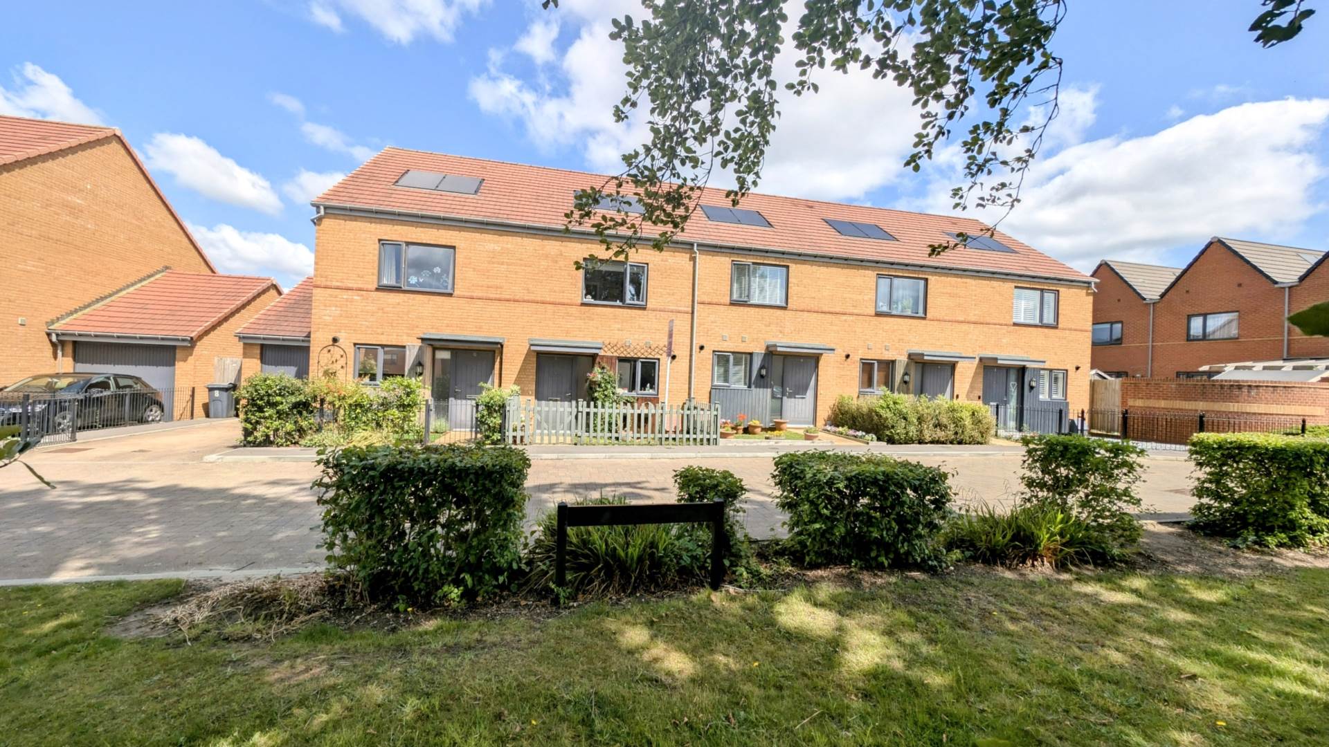 Additional Property Image 2 bedroom Terraced for sale in Bordon 13