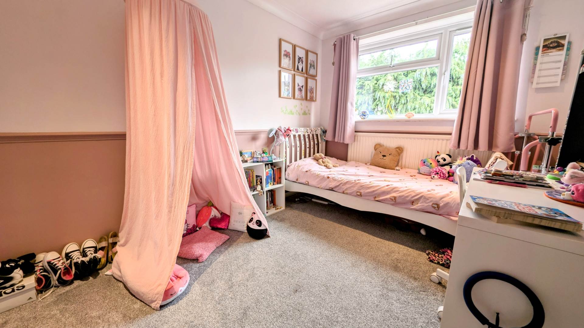 Additional Property Image 3 bedroom Semi Detached for sale in Bordon 9