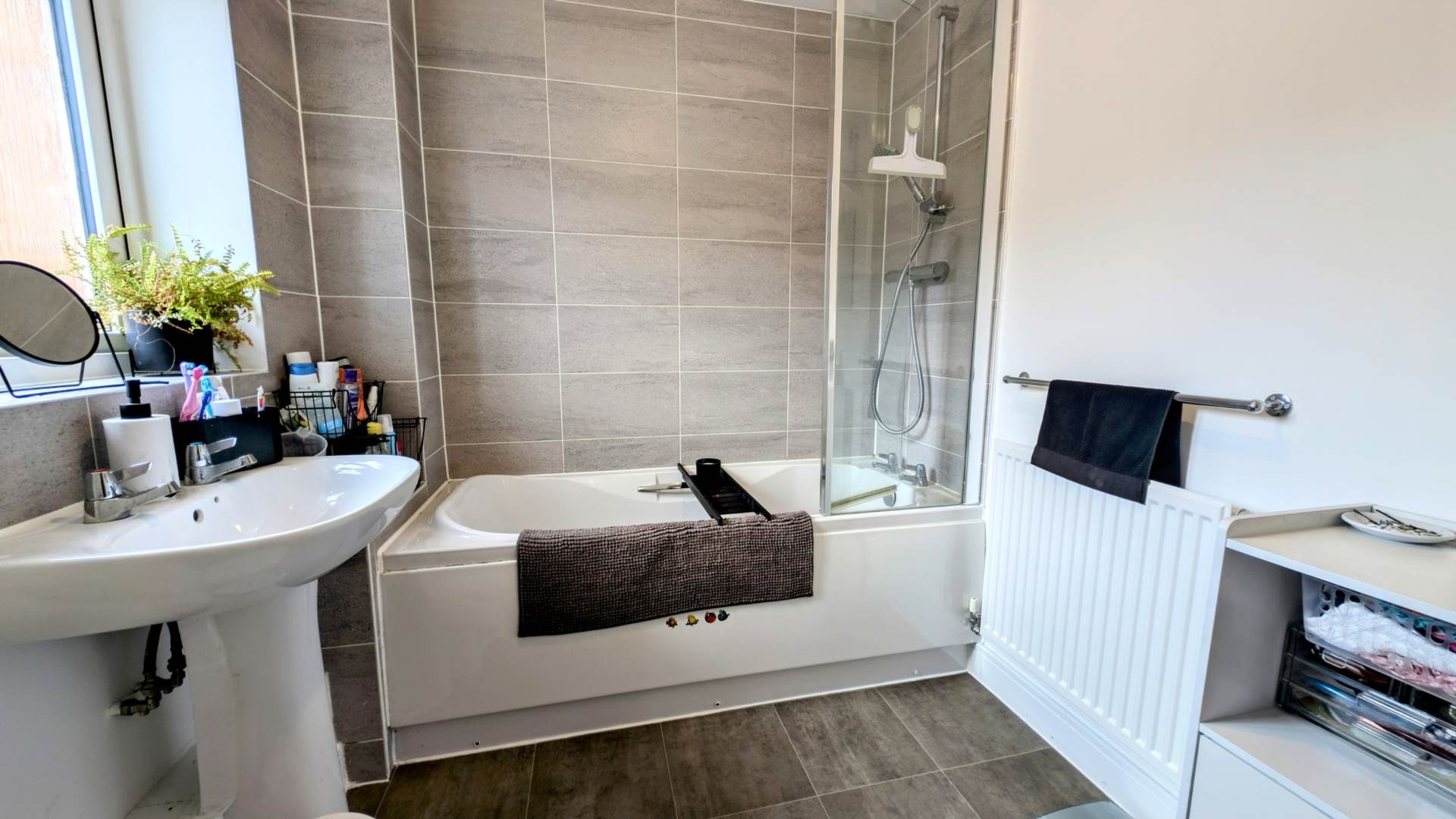 Additional Property Image 2 bedroom Coach House for sale in Bordon 6