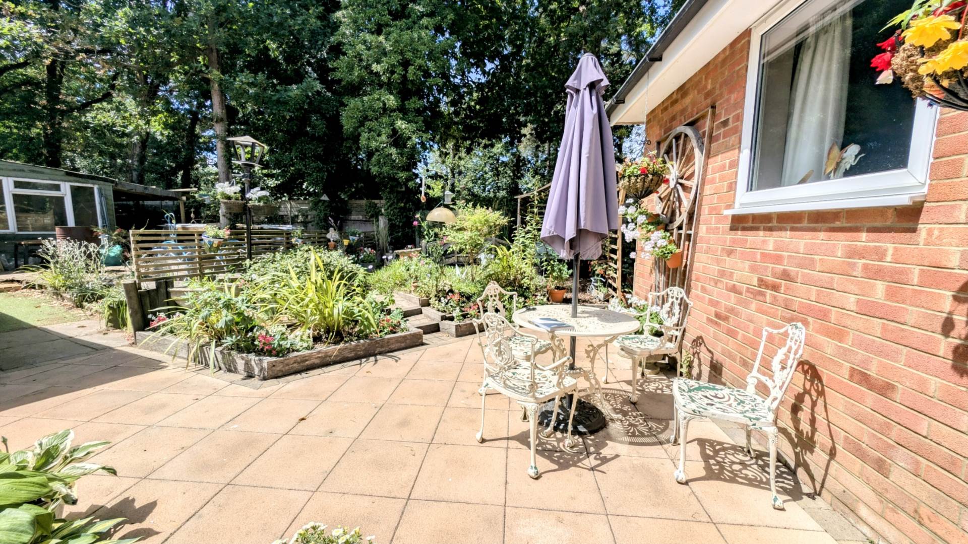 Additional Property Image 3 bedroom Detached Bungalow for sale in Bordon 20