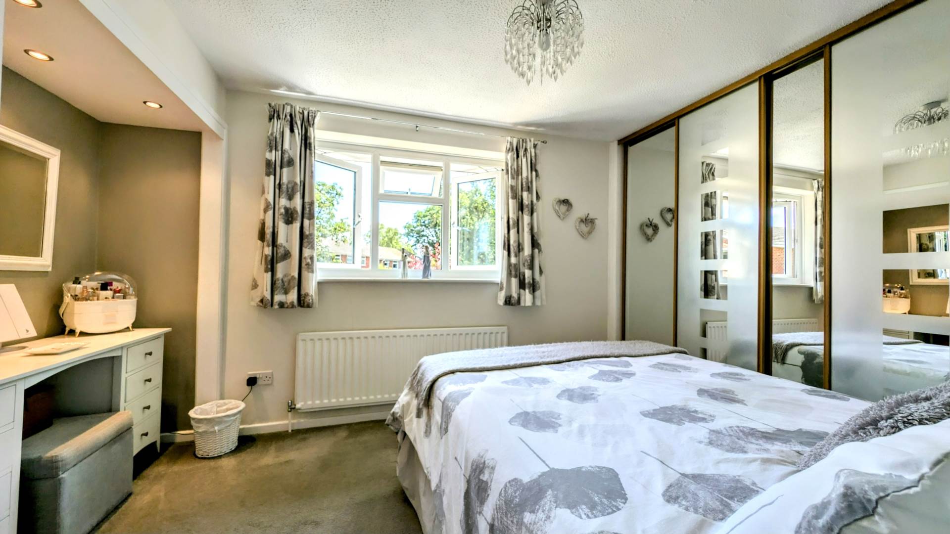Additional Property Image 4 bedroom Link Detached House for sale in Bordon 12